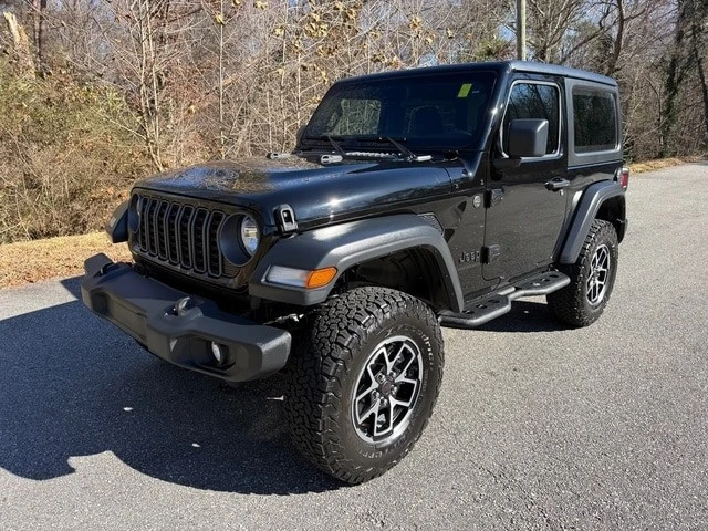 2024 Jeep JL Wrangler - Image 2 of 12