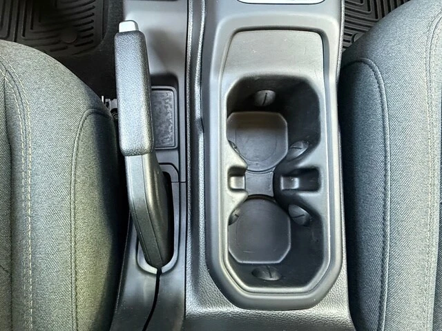 2024 Jeep JL Wrangler - Image 26 of 29