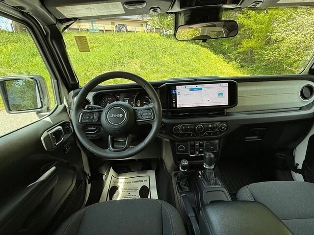 2024 Jeep JL Wrangler - Image 10 of 29