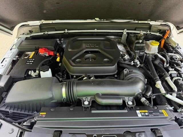 2024 Jeep JL Wrangler - Image 9 of 29