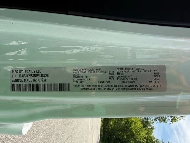 2024 Jeep JL Wrangler - Image 29 of 29