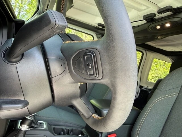 2024 Jeep JL Wrangler - Image 13 of 29