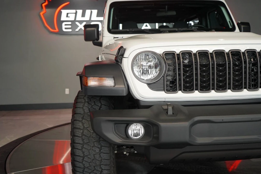 2024 Jeep JL Wrangler - Image 13 of 21