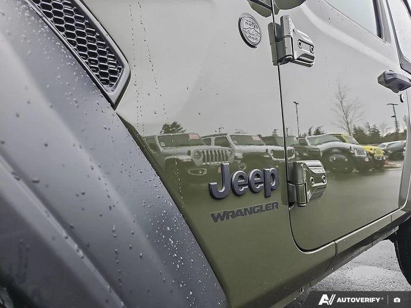 2024 Jeep JL Wrangler - Image 8 of 20