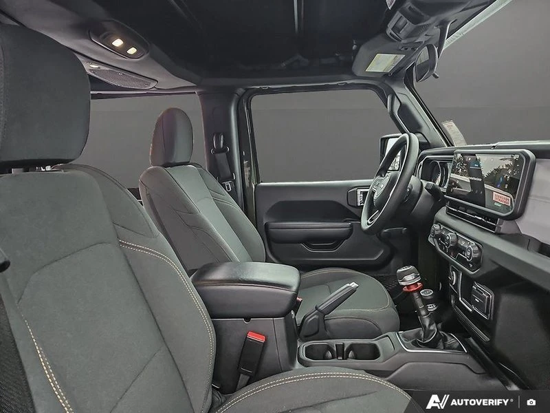 2024 Jeep JL Wrangler - Image 18 of 20