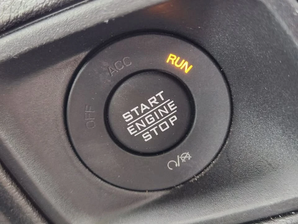 2024 Jeep JL Wrangler - Image 19 of 20