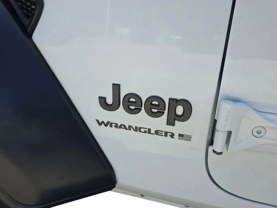2024 Jeep JL Wrangler - Image 9 of 19