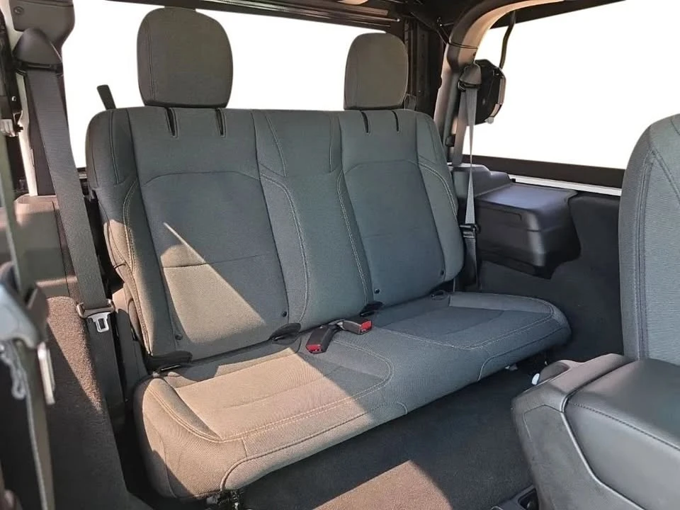 2024 Jeep JL Wrangler - Image 15 of 19