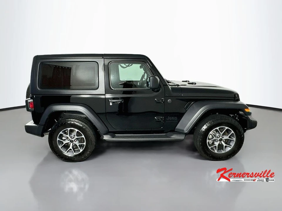 2024 Jeep JL Wrangler - Image 8 of 24