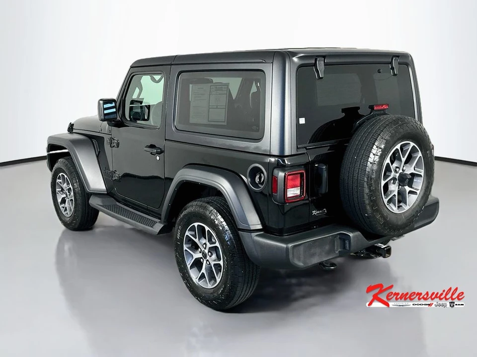 2024 Jeep JL Wrangler - Image 5 of 24