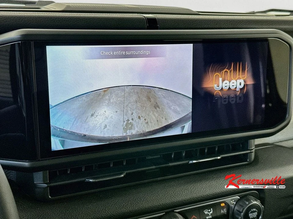 2024 Jeep JL Wrangler - Image 20 of 24