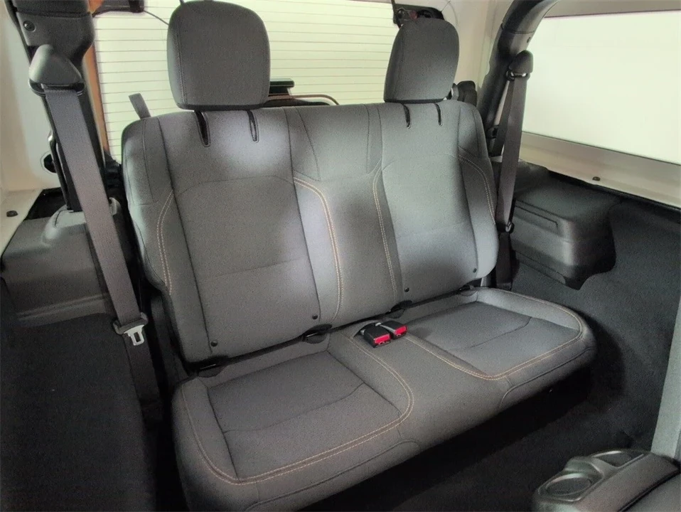 2024 Jeep JL Wrangler - Image 12 of 12