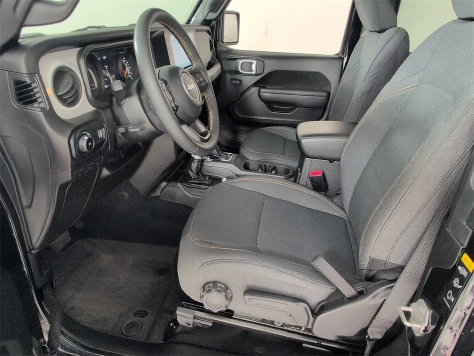 2024 Jeep JL Wrangler - Image 7 of 12