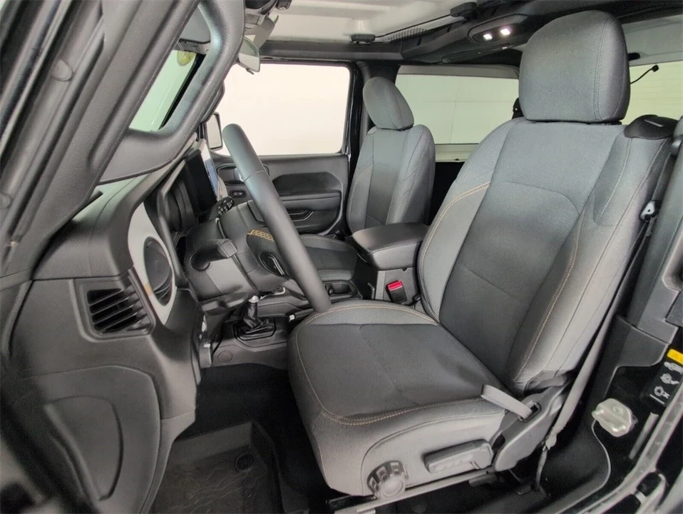 2024 Jeep JL Wrangler - Image 6 of 12
