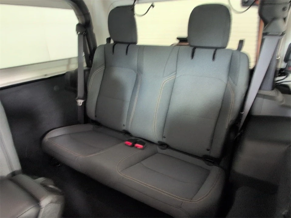 2024 Jeep JL Wrangler - Image 9 of 12