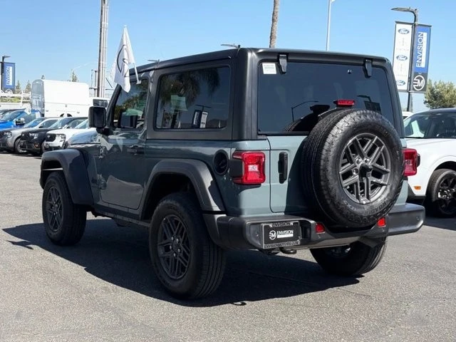 2024 Jeep JL Wrangler - Image 8 of 31