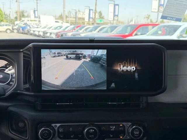 2024 Jeep JL Wrangler - Image 29 of 31