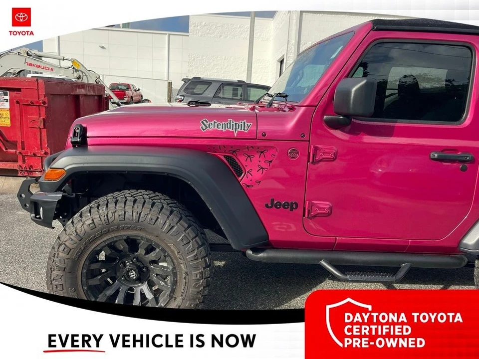 2024 Jeep JL Wrangler - Image 8 of 10