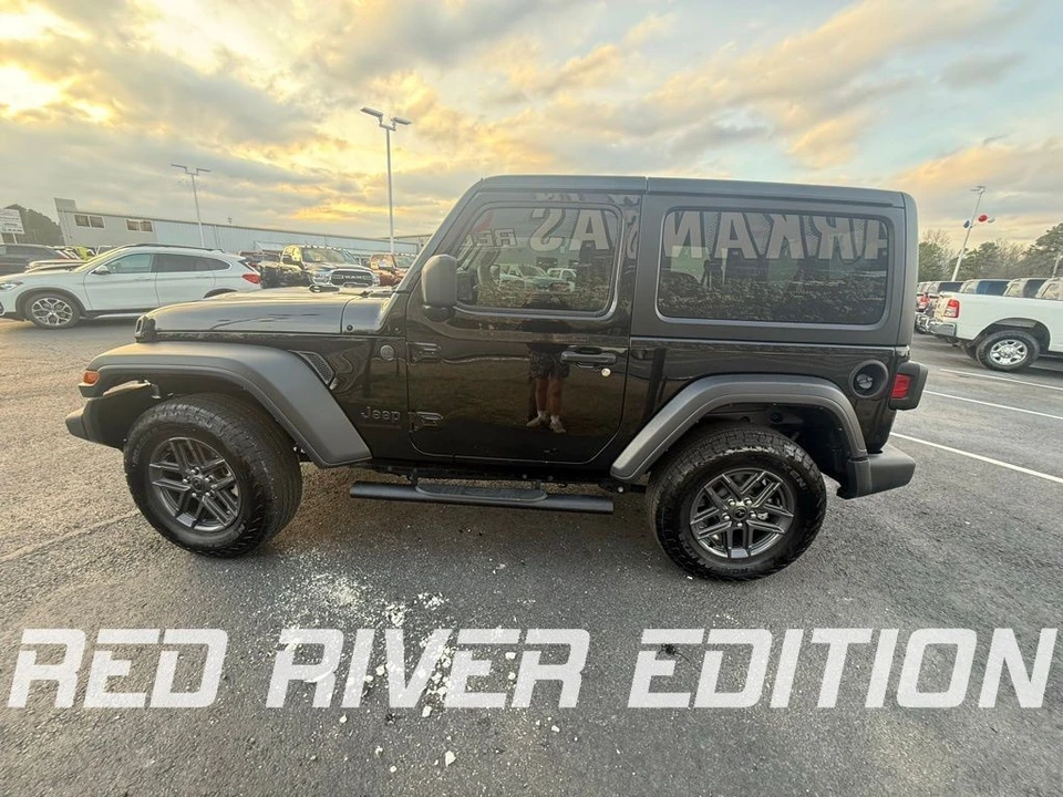 2024 Jeep JL Wrangler - Image 4 of 12