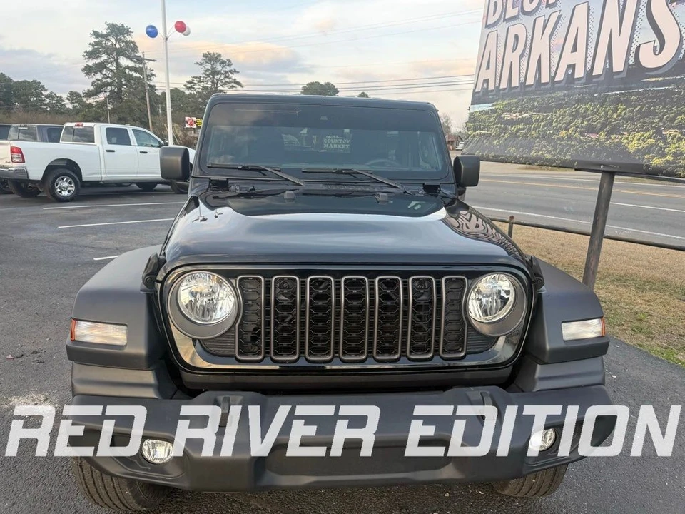 2024 Jeep JL Wrangler - Image 2 of 18