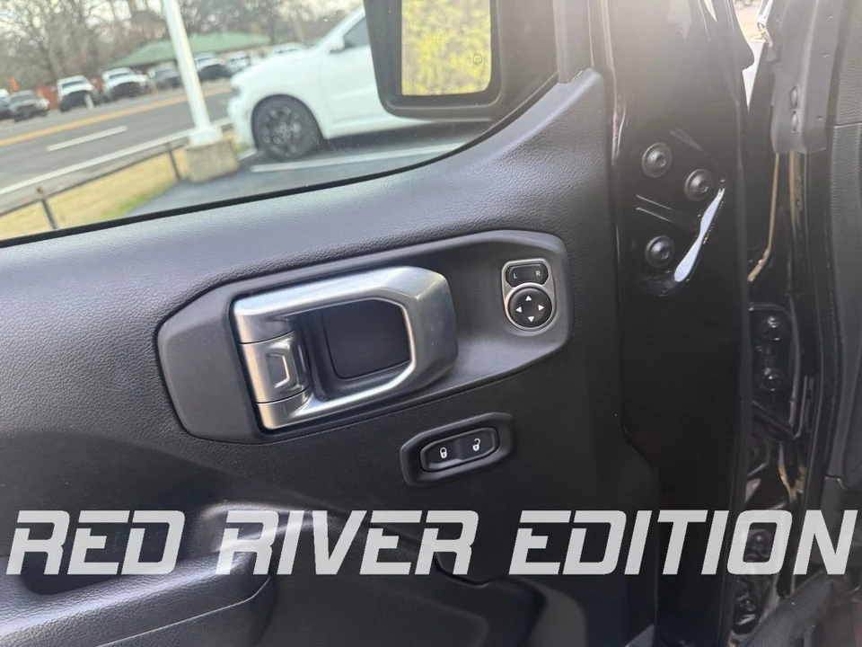2024 Jeep JL Wrangler - Image 12 of 12