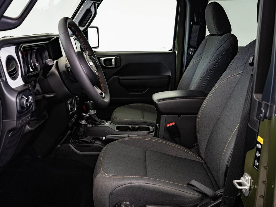 2024 Jeep JL Wrangler - Image 19 of 21