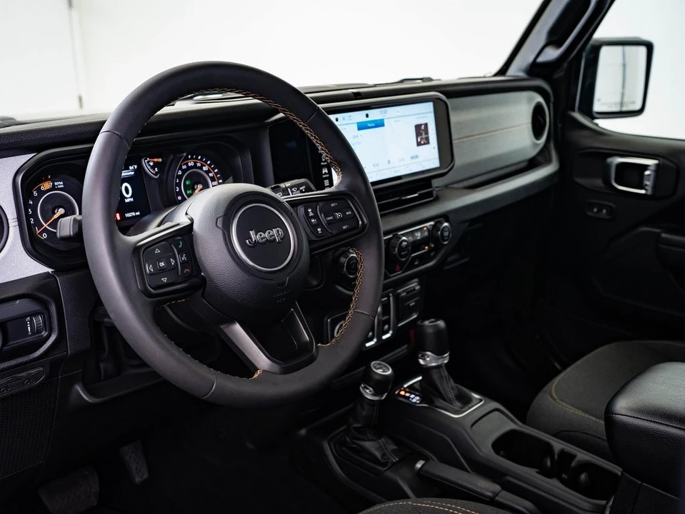 2024 Jeep JL Wrangler - Image 4 of 21
