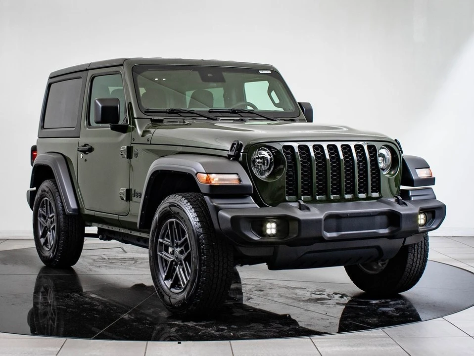 2024 Jeep JL Wrangler - Image 5 of 21