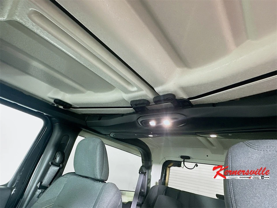 2024 Jeep JL Wrangler - Image 21 of 21