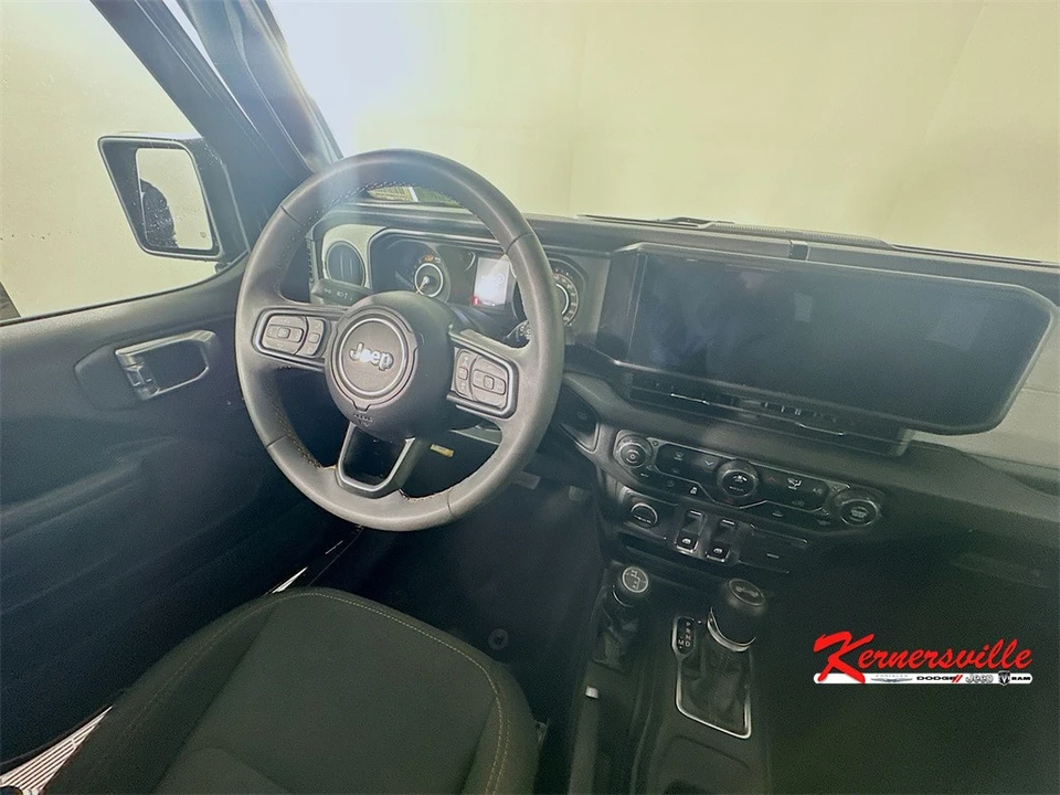 2024 Jeep JL Wrangler - Image 9 of 21