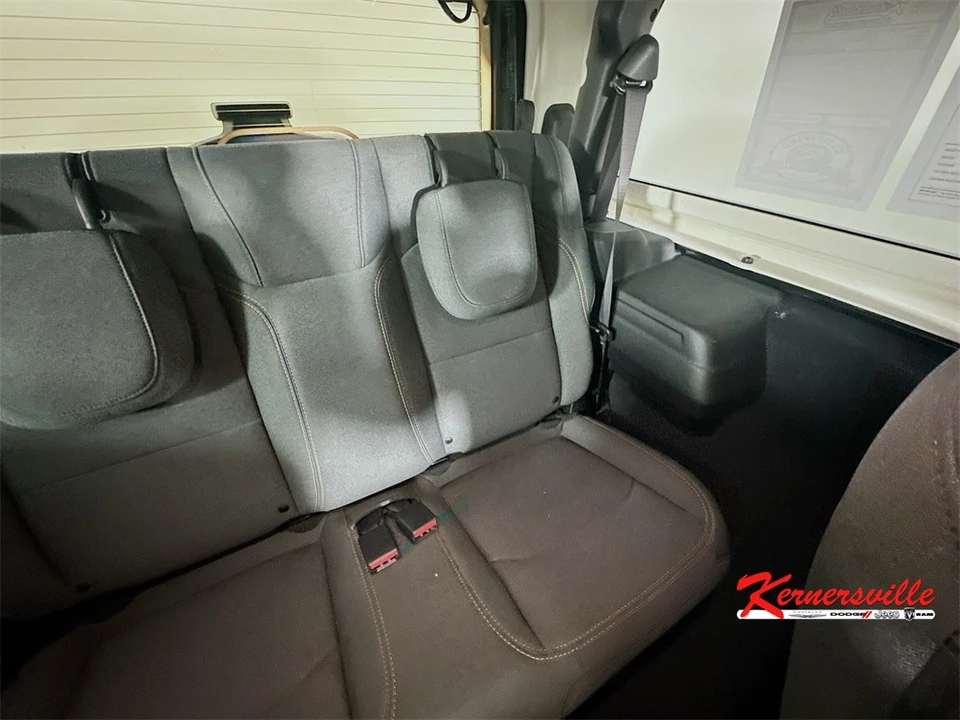 2024 Jeep JL Wrangler - Image 14 of 21