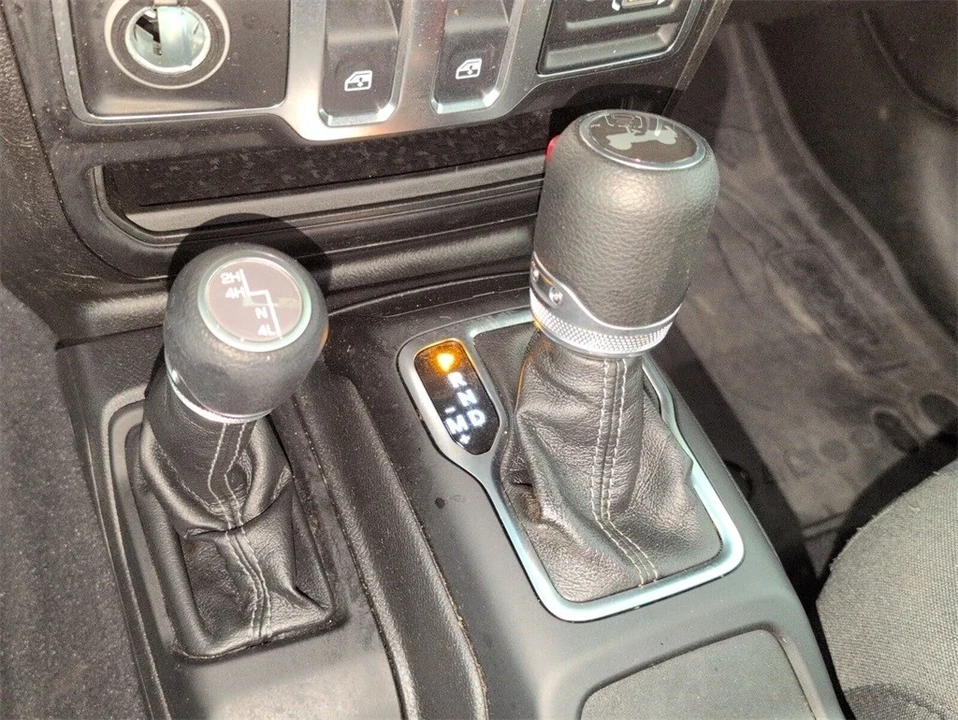 2024 Jeep JL Wrangler - Image 21 of 21