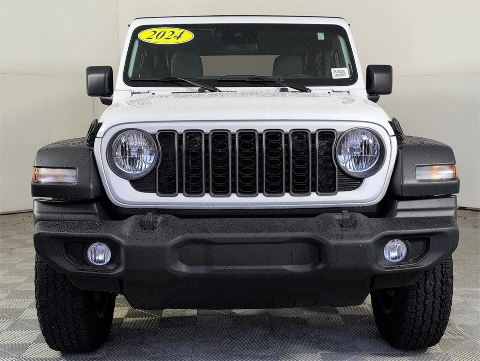 2024 Jeep JL Wrangler - Image 3 of 12