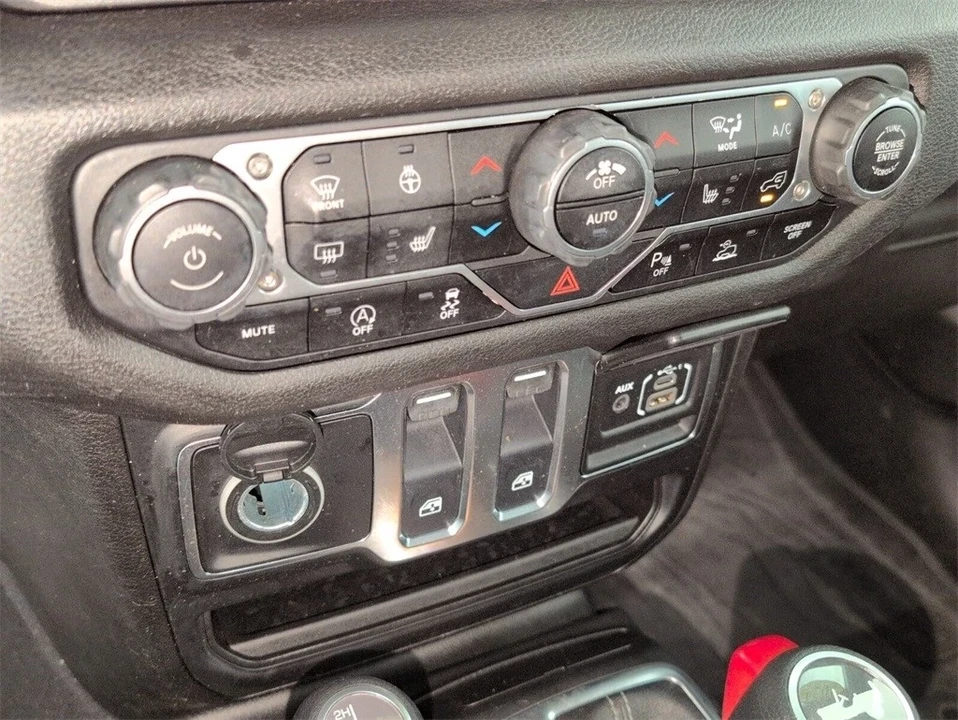 2024 Jeep JL Wrangler - Image 20 of 21