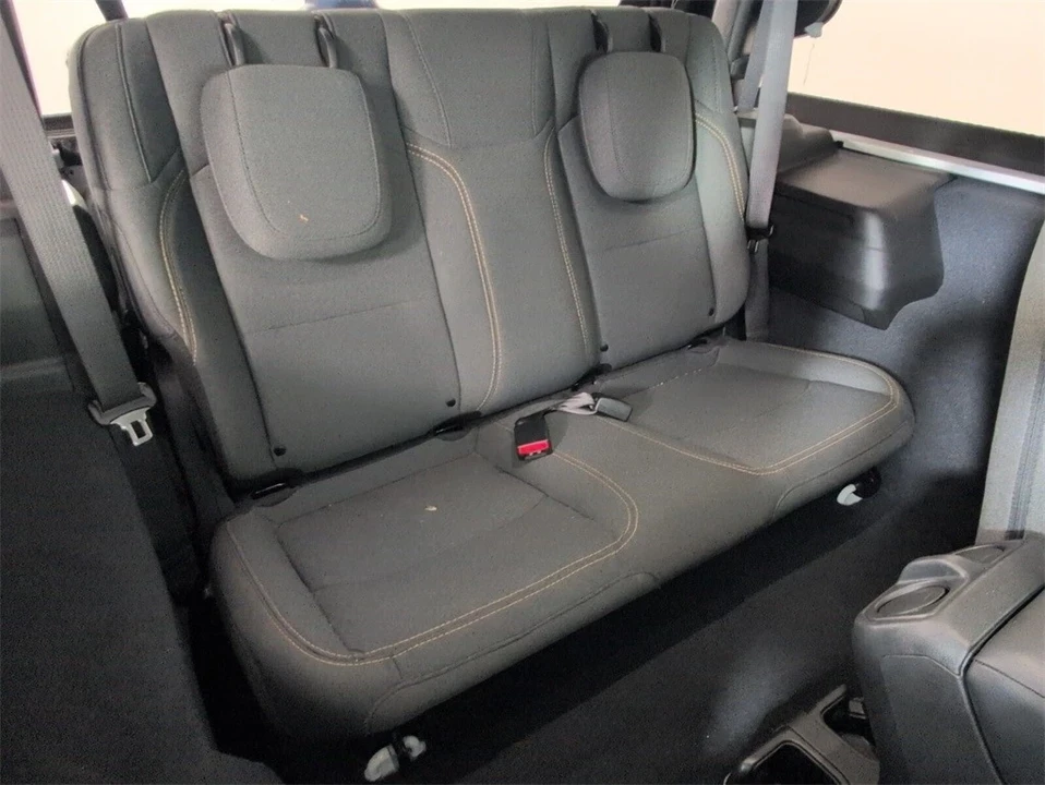 2024 Jeep JL Wrangler - Image 11 of 21