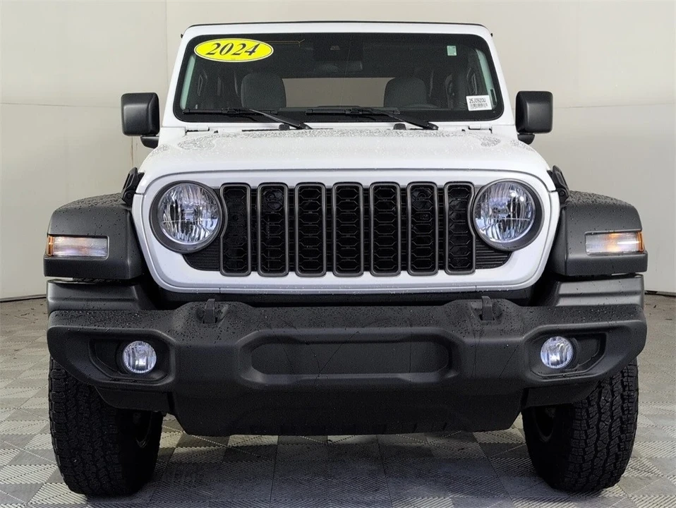 2024 Jeep JL Wrangler - Image 3 of 21