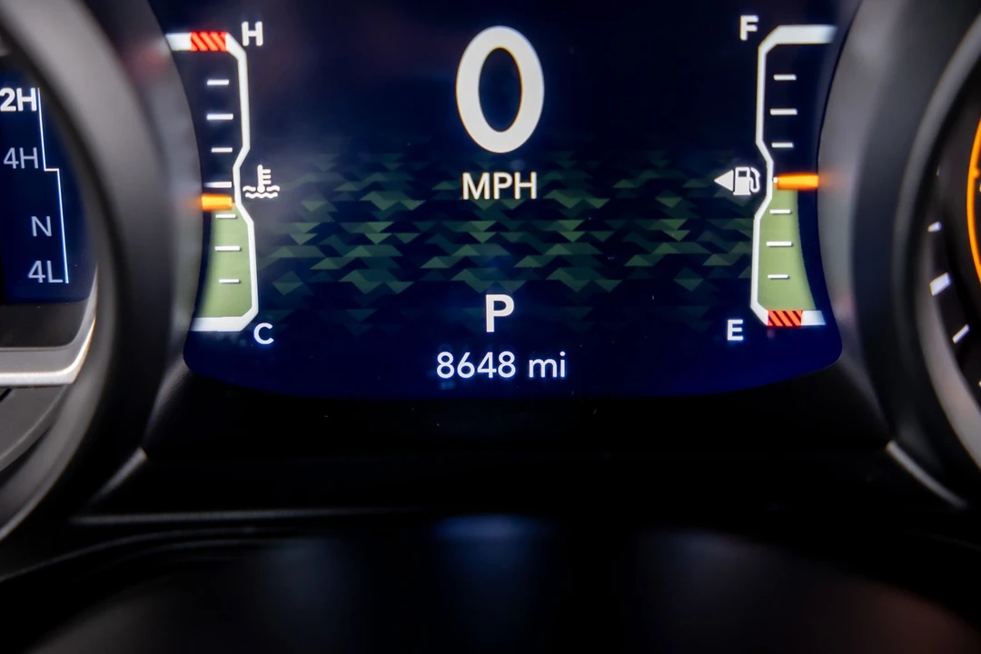 2024 Jeep JL Wrangler - Image 11 of 12
