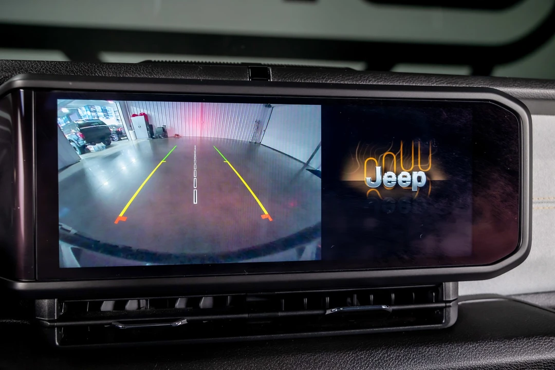 2024 Jeep JL Wrangler - Image 9 of 12