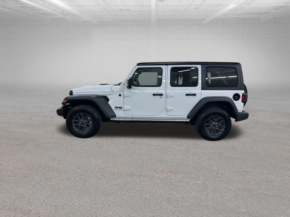 2024 Jeep JL Wrangler - Image 8 of 12