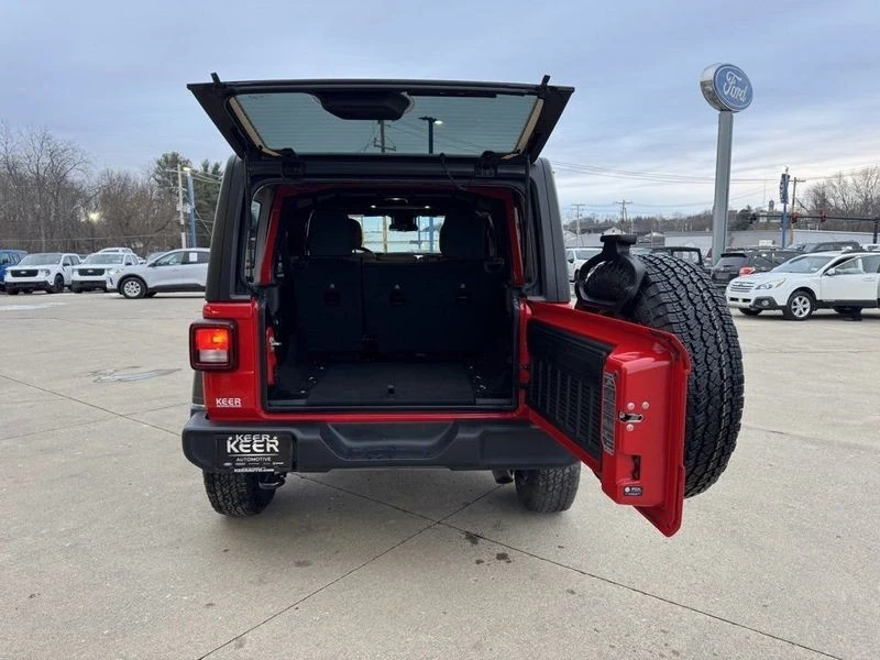 2024 Jeep JL Wrangler - Image 6 of 21