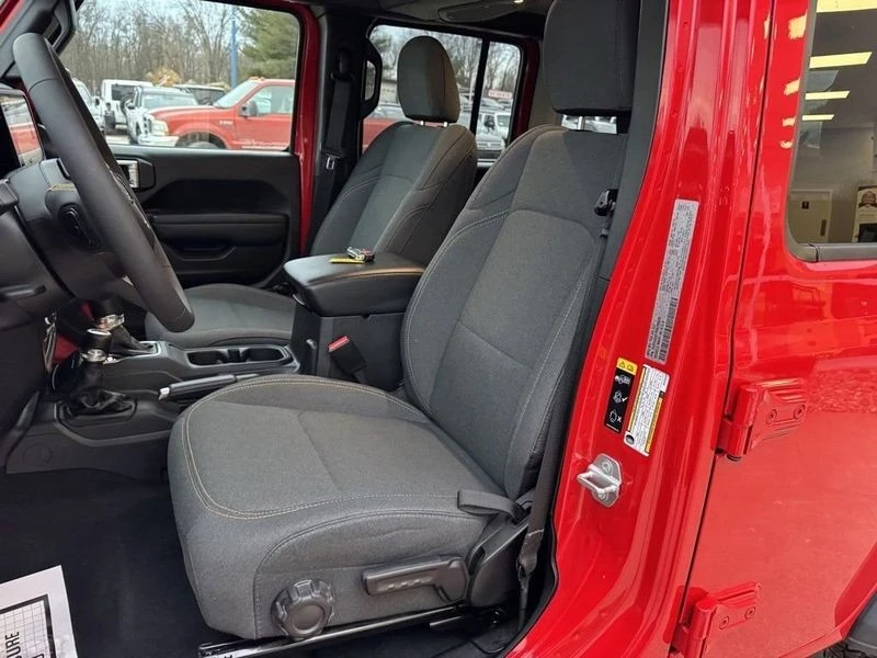2024 Jeep JL Wrangler - Image 9 of 21