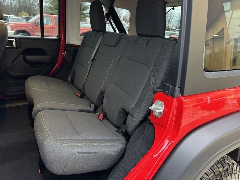 2024 Jeep JL Wrangler - Image 11 of 21