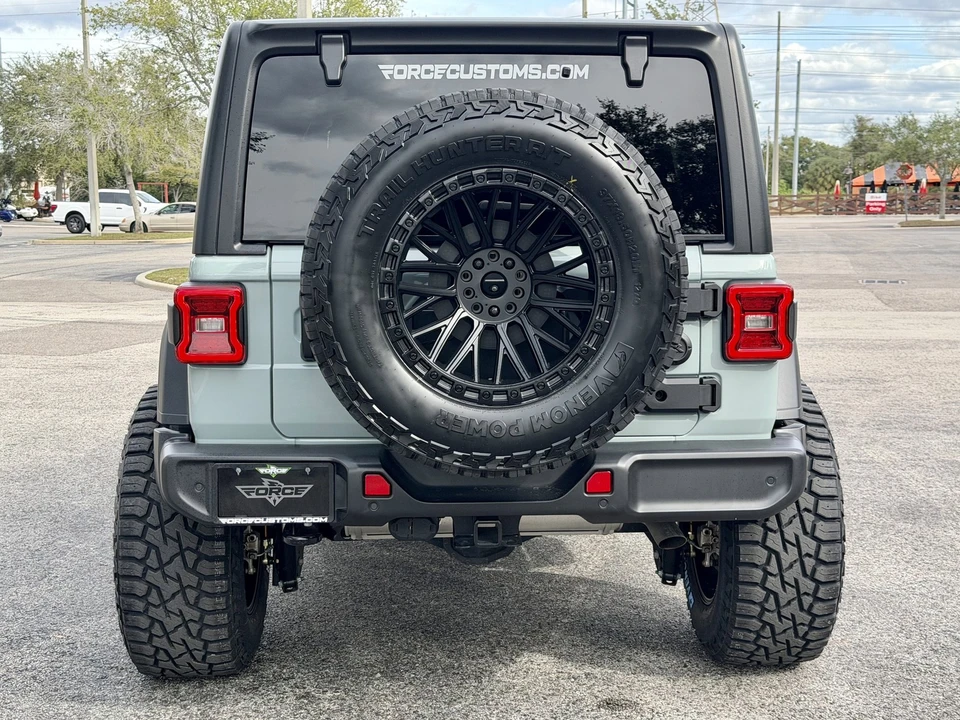 2024 Jeep JL Wrangler - Image 4 of 21