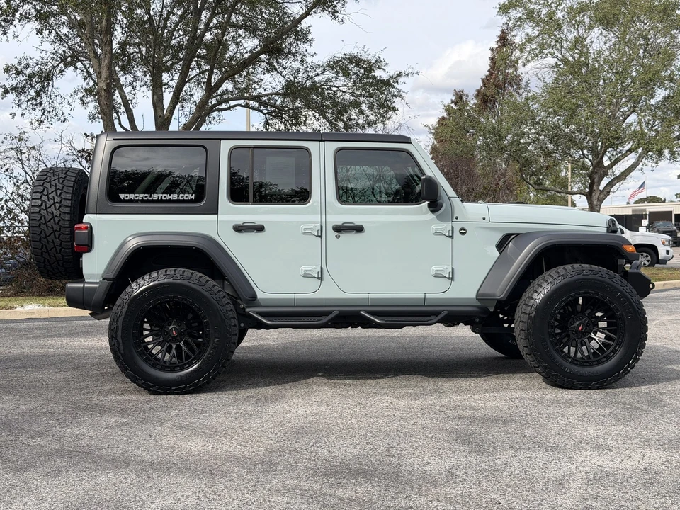 2024 Jeep JL Wrangler - Image 8 of 21