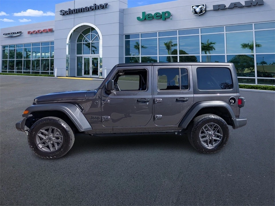 2024 Jeep JL Wrangler - Image 4 of 12