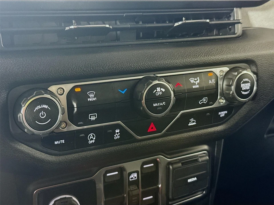 2024 Jeep JL Wrangler - Image 12 of 21