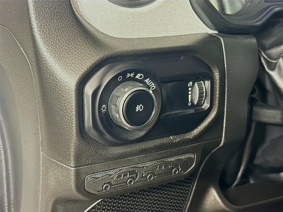 2024 Jeep JL Wrangler - Image 7 of 21