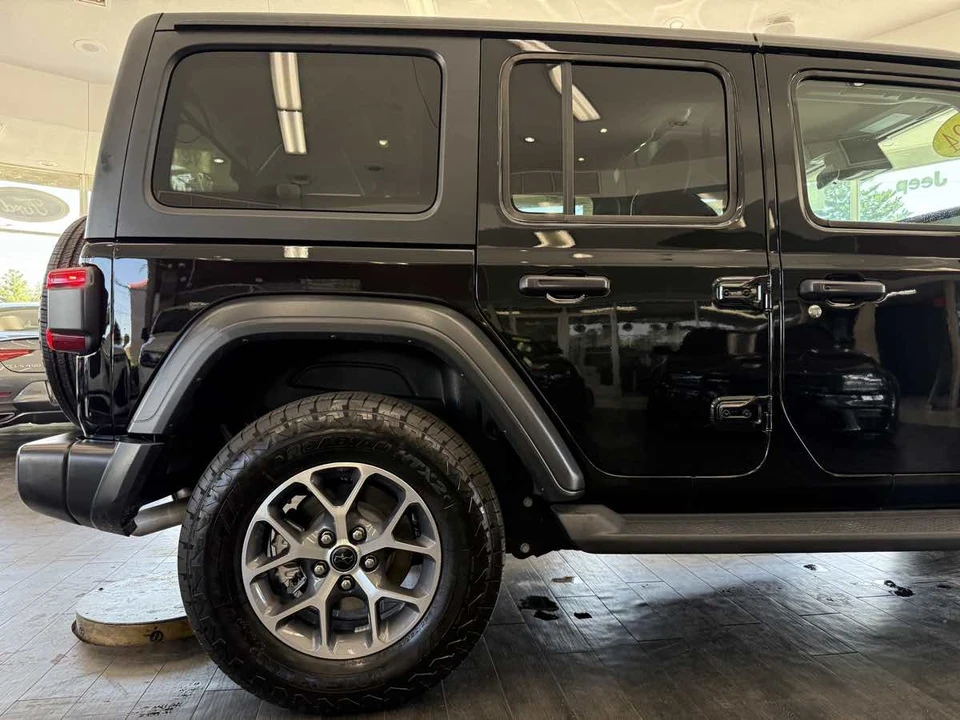 2024 Jeep JL Wrangler - Image 8 of 21