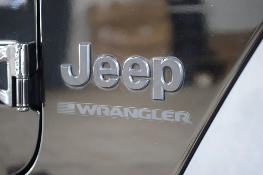 2024 Jeep JL Wrangler - Image 13 of 31