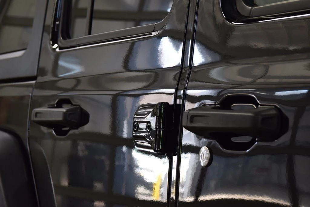 2024 Jeep JL Wrangler - Image 16 of 31